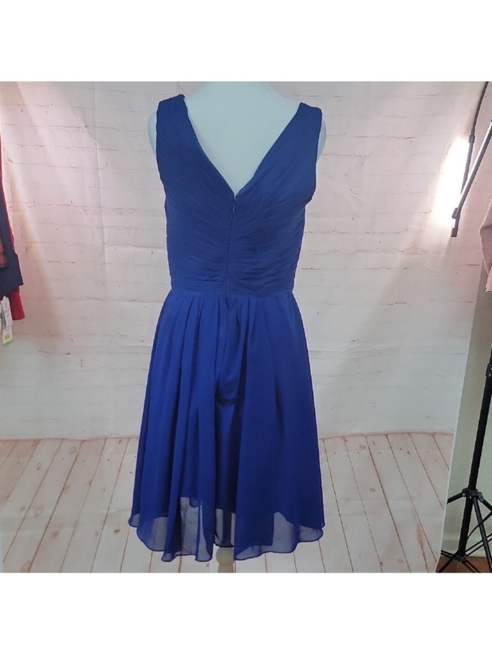 V-Neck Cobalt Blue Midi Dress with Beaded Waist Size 6 - Picture 5 of 5